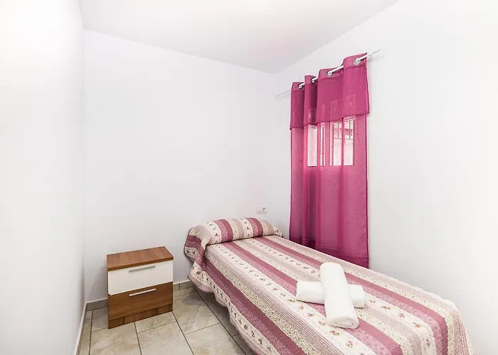 Apartment Chiclana 1 *